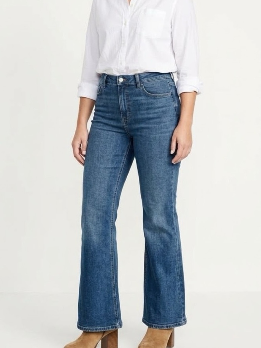 Old Navy High-Rise Wow Flare Jeans Medium Wash Size 10